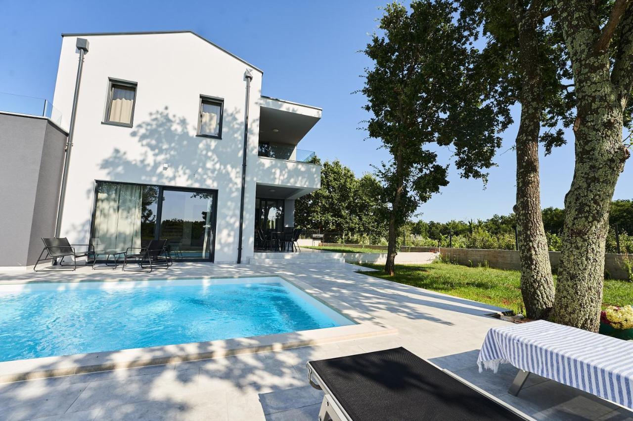 Villa Barbara 波雷奇 外观 照片